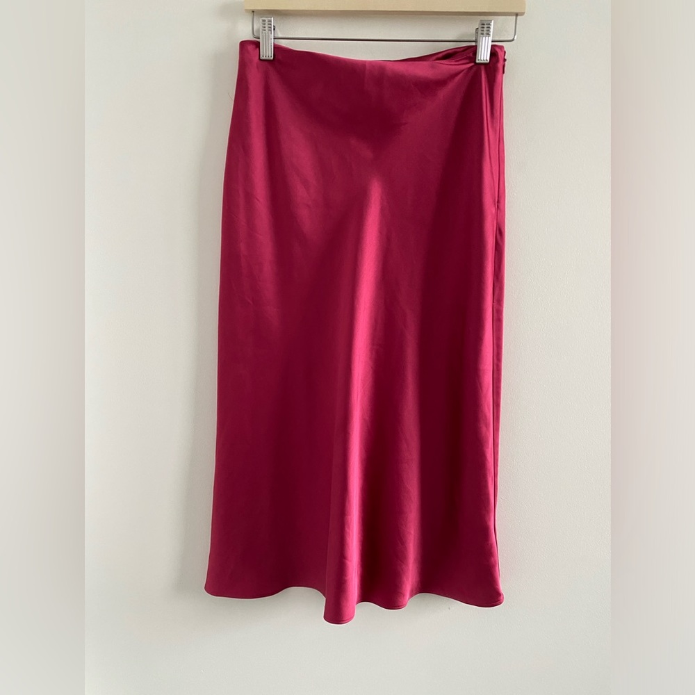 Club Monaco Fuchsia Midi Skirt Size 4